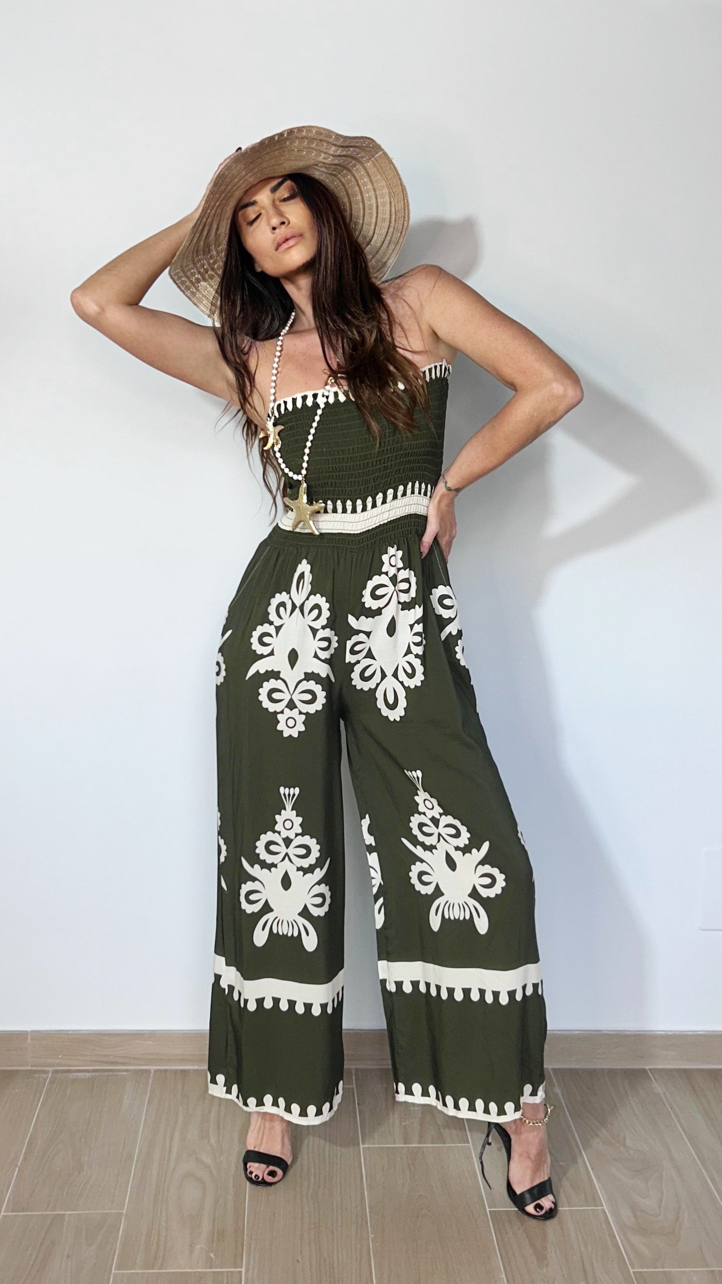 Tuta Zaira